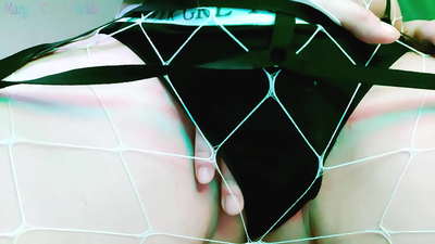 Roșcata Explică cum să se masturbeze și își arată păsărica - Cuvinte murdare